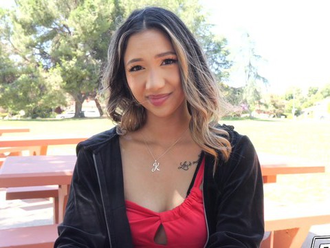 Chinese Nudes presents: Giving it all to kimora quinn